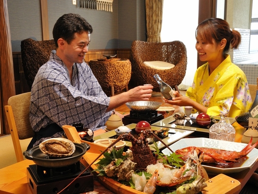 【朝夕部屋食】海望む天然温泉付き特別室バリルーム★ワンランク上の伊豆海鮮懐石◇ご夫婦カップルで極上旅